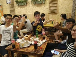 隆化烧烤加盟,学烧烤技术,开烧烤店多少钱疯狂烤翅加盟
